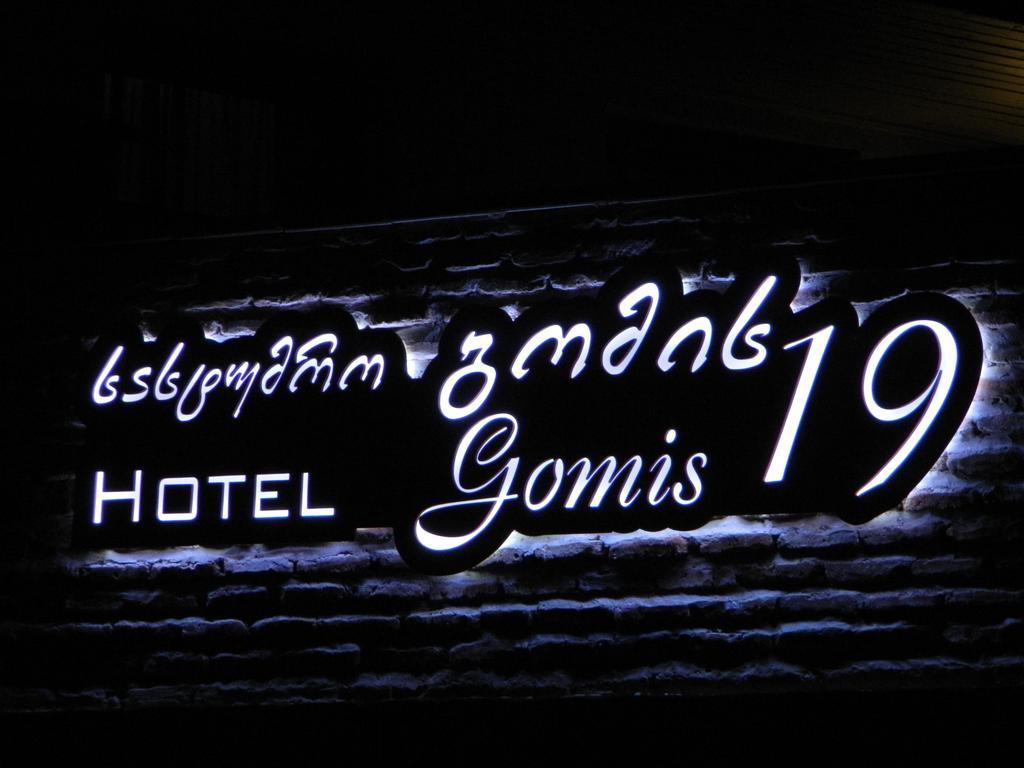 Hotel At Gomi 19 Tiflis Dış mekan fotoğraf
